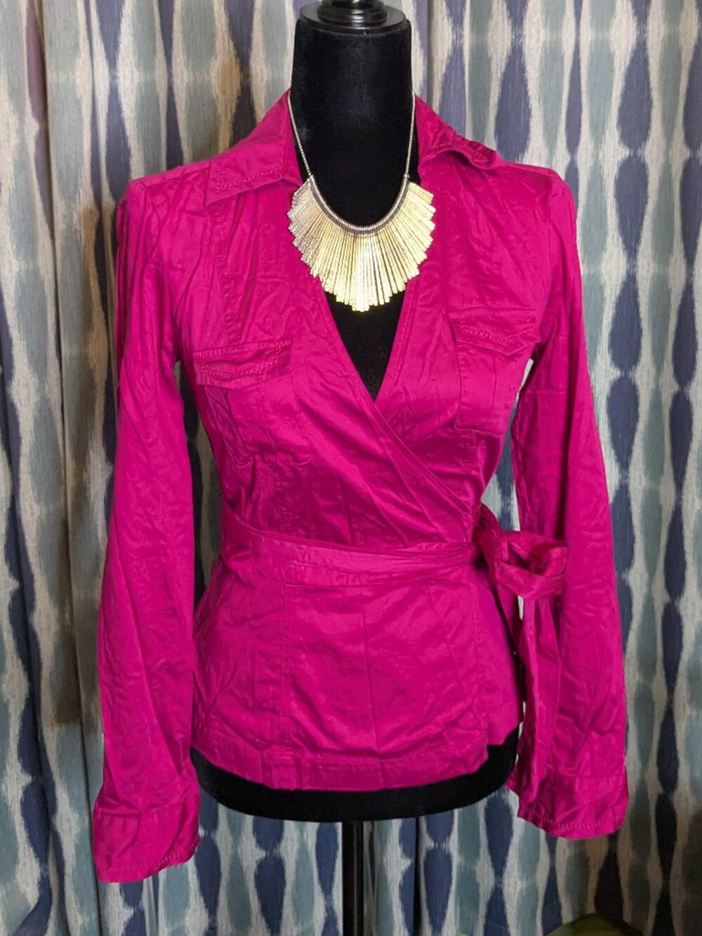 Ann Taylor Fuchsia Wrap Blouse Size 4 Long Sleeve Career Top